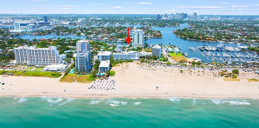 Condominio en Fort Lauderdale, Florida, 2 dormitorios  № 1713148