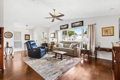Villa ou maison à vendre à Lady Lake, Floride: 2 chambres, 144.18 m2 № 2420346 - photo 7