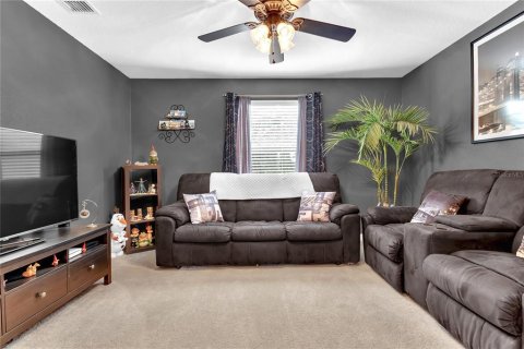 House in Sanford, Florida 4 bedrooms, 232.07 sq.m. № 1838476 - photo 27