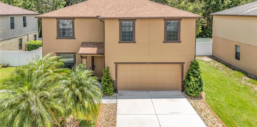 House in Sanford, Florida 4 bedrooms, 232.07 sq.m. № 1838476