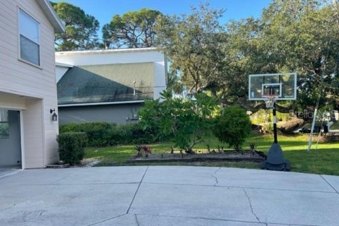 House in Sarasota, Florida 5 bedrooms, 309.83 sq.m. № 2156713 - photo 15