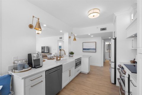 Copropriété à vendre à South Pasadena, Floride: 2 chambres, 120.77 m2 № 2387615 - photo 30