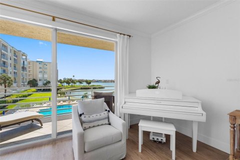 Copropriété à vendre à South Pasadena, Floride: 2 chambres, 120.77 m2 № 2387615 - photo 5