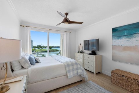 Copropriété à vendre à South Pasadena, Floride: 2 chambres, 120.77 m2 № 2387615 - photo 19