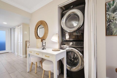 Apartment in Boca Raton, Florida 2 bedrooms, 111.48 sq.m. № 2387150 - photo 15