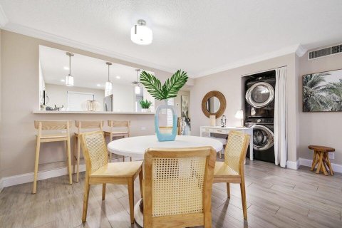 Apartment in Boca Raton, Florida 2 bedrooms, 111.48 sq.m. № 2387150 - photo 13