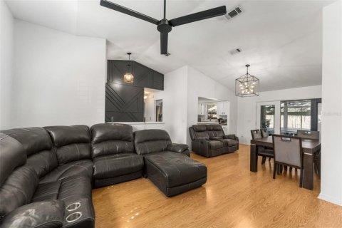 Villa ou maison à vendre à Gainesville, Floride: 3 chambres, 113.43 m2 № 2436794 - photo 8