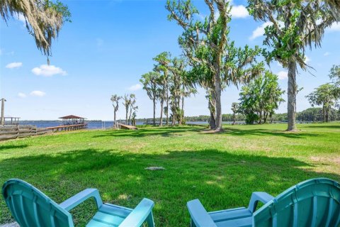 House in Waldo, Florida 2 bedrooms, 120.77 sq.m. № 2222990 - photo 29
