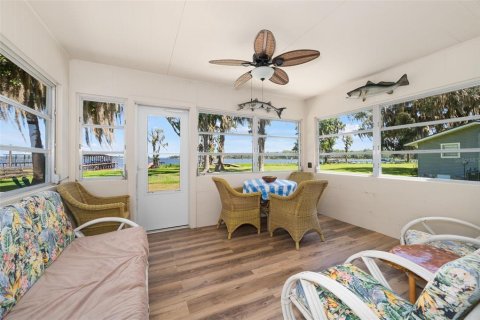 House in Waldo, Florida 2 bedrooms, 120.77 sq.m. № 2222990 - photo 27