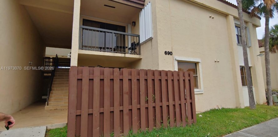 Condo à Miami, Floride, 2 chambres  № 2046078