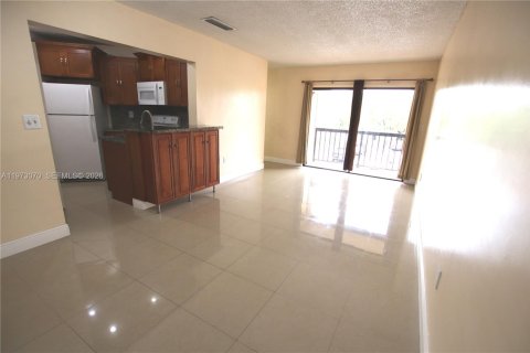Copropriété à vendre à Miami, Floride: 2 chambres, 74.32 m2 № 2046078 - photo 18