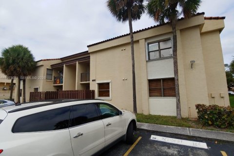 Copropriété à vendre à Miami, Floride: 2 chambres, 74.32 m2 № 2046078 - photo 4