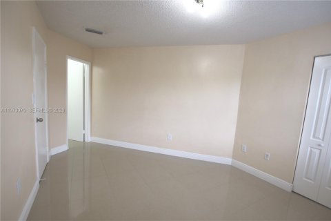 Copropriété à vendre à Miami, Floride: 2 chambres, 74.32 m2 № 2046078 - photo 28