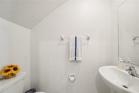 Casa en venta en Zephyrhills, Florida, 5 dormitorios, 205.96 m2 № 2383333 - foto 14