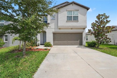 Casa en Zephyrhills, Florida 5 dormitorios, 205.96 m2 № 2383333