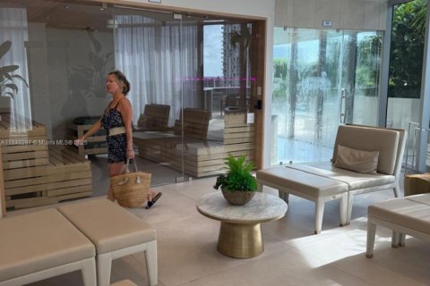 Condo in Miami, Florida, 1 bedroom  № 1857179 - photo 19