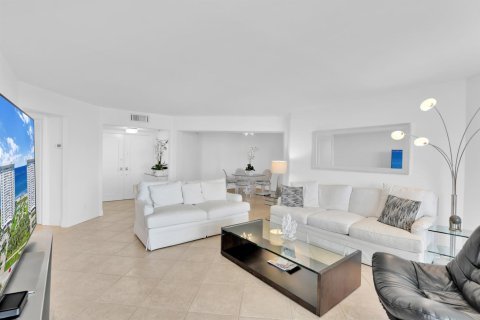 Copropriété à vendre à Boca Raton, Floride: 2 chambres, 134.34 m2 № 2252841 - photo 4