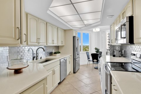 Copropriété à vendre à Boca Raton, Floride: 2 chambres, 134.34 m2 № 2252841 - photo 14