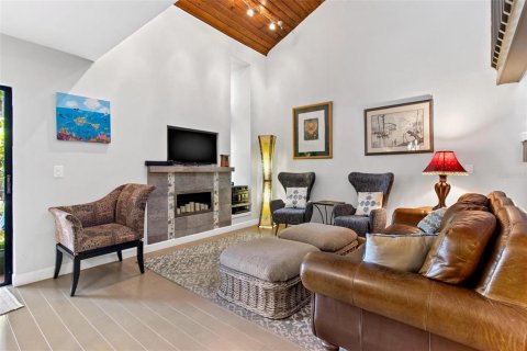 Touwnhouse à vendre à Clearwater, Floride: 2 chambres, 160.54 m2 № 1195149 - photo 5