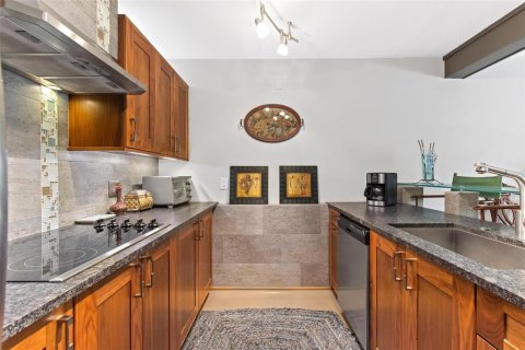 Touwnhouse à vendre à Clearwater, Floride: 2 chambres, 160.54 m2 № 1195149 - photo 7