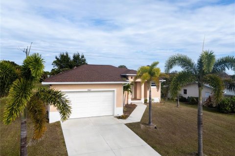 House in Rotonda, Florida 3 bedrooms, 150.04 sq.m. № 2134999 - photo 5