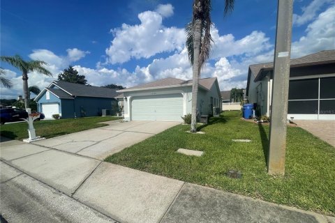 Copropriété à vendre à Riverview, Floride: 3 chambres, 119.84 m2 № 2109318 - photo 3