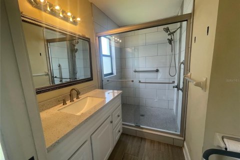 Copropriété à vendre à Riverview, Floride: 3 chambres, 119.84 m2 № 2109318 - photo 11