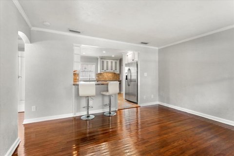 Casa en venta en Orlando, Florida, 3 dormitorios, 102.75 m2 № 1899218 - foto 4