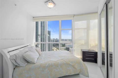 Condo in Sunny Isles Beach, Florida, 2 bedrooms  № 1839397 - photo 7