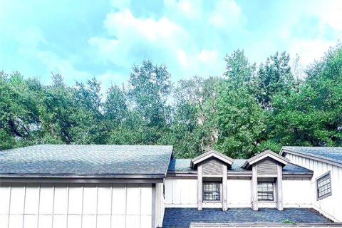 Condo in Gainesville, Florida, 3 bedrooms  № 1884117 - photo 15
