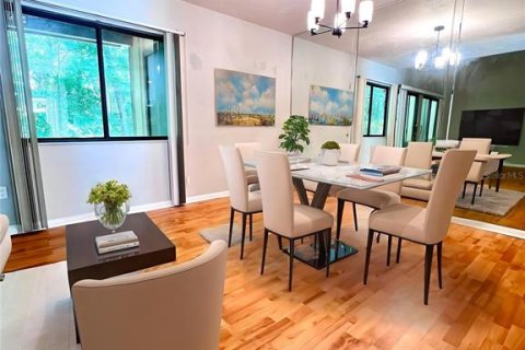 Condo in Gainesville, Florida, 3 bedrooms  № 1884117 - photo 6
