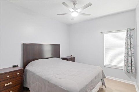 Villa ou maison à louer à Orlando, Floride: 4 chambres, 191.56 m2 № 2412703 - photo 16