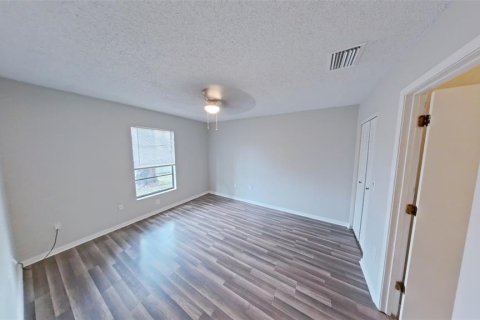 Appartement à louer à Spring Hill, Floride: 2 chambres, 85.93 m2 № 2349155 - photo 8