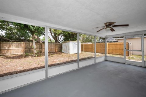 Casa en venta en Port Richey, Florida, 2 dormitorios, 78.6 m2 № 1762089 - foto 28