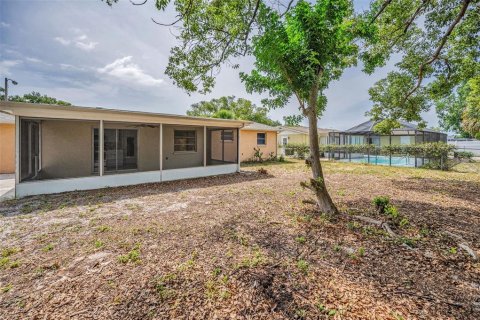 Casa en venta en Port Richey, Florida, 2 dormitorios, 78.6 m2 № 1762089 - foto 30