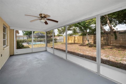 Casa en venta en Port Richey, Florida, 2 dormitorios, 78.6 m2 № 1762089 - foto 27