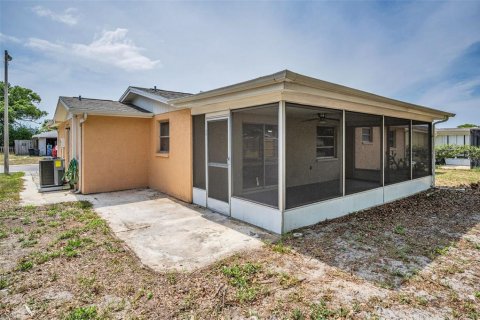 Casa en venta en Port Richey, Florida, 2 dormitorios, 78.6 m2 № 1762089 - foto 29