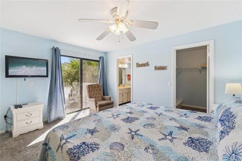 Townhouse in New Smyrna Beach, Florida 2 bedrooms, 120.59 sq.m. № 2094128 - photo 18