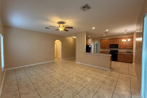 Villa ou maison à louer à Kissimmee, Floride: 5 chambres, 257.53 m2 № 2352420 - photo 14
