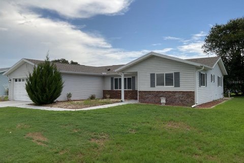 House in Summerfield, Florida 3 bedrooms, 134.71 sq.m. № 2157960 - photo 4