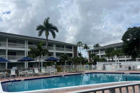 Купить кондоминиум в Форт-Лодердейл, Флорида 2 спальни, 81.29м2, № 1970154 - фото 13