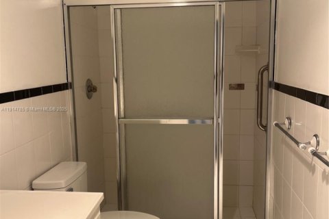 Купить кондоминиум в Форт-Лодердейл, Флорида 2 спальни, 81.29м2, № 1970154 - фото 6