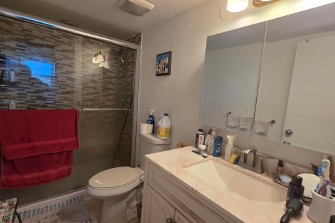 Купить кондоминиум в Халландейл-Бич, Флорида 3 комнаты, 89.93м2, № 2175610 - фото 19