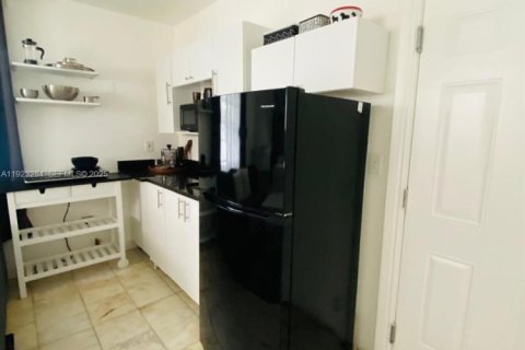 Copropriété à vendre à Miami Beach, Floride: 1 chambre, 42.36 m2 № 1976932 - photo 18