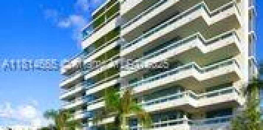 Condo in Bay Harbor Islands, Florida, 2 bedrooms  № 1781918