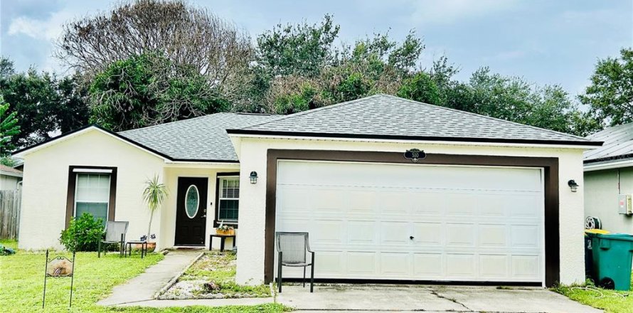 Villa ou maison à Melbourne, Floride 3 chambres, 116.31 m2 № 2398459