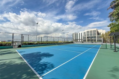 Condo in Miami, Florida, 1 bedroom № 2089332 - photo 21