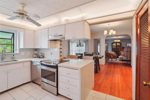 Casa en venta en Fort Lauderdale, Florida, 3 dormitorios, 249.26 m2 № 2088702 - foto 8