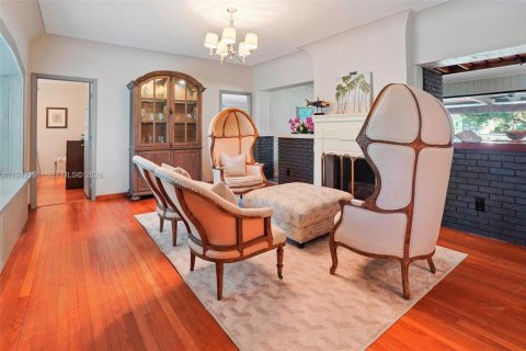 Casa en venta en Fort Lauderdale, Florida, 3 dormitorios, 249.26 m2 № 2088702 - foto 4