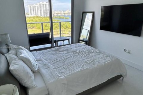 Condominio en venta en North Miami Beach, Florida, 1 dormitorio, 87.05 m2 № 1692257 - foto 8